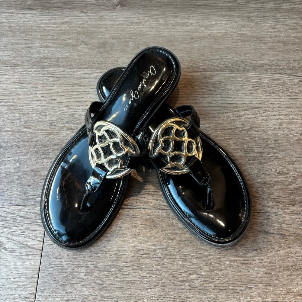 Amelia Grace Dahvi Thong Sandals